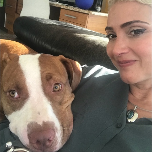 Meet your Posher, Nelly - Picture 1 of 1